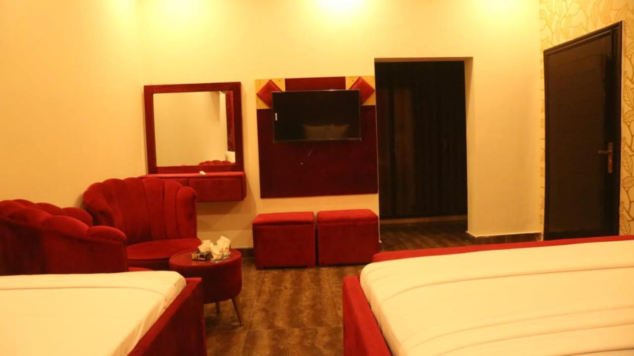 Hotel De Smart Multan Dış mekan fotoğraf