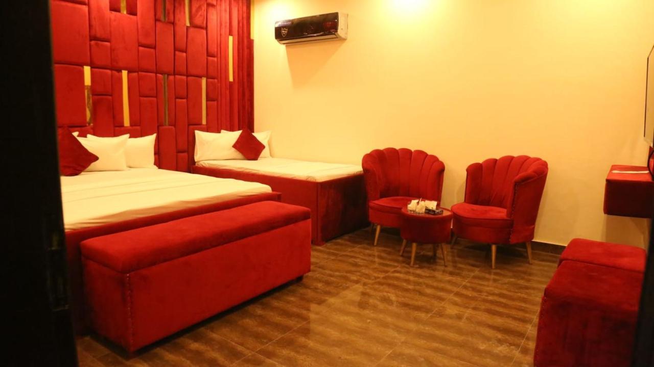 Hotel De Smart Multan Dış mekan fotoğraf