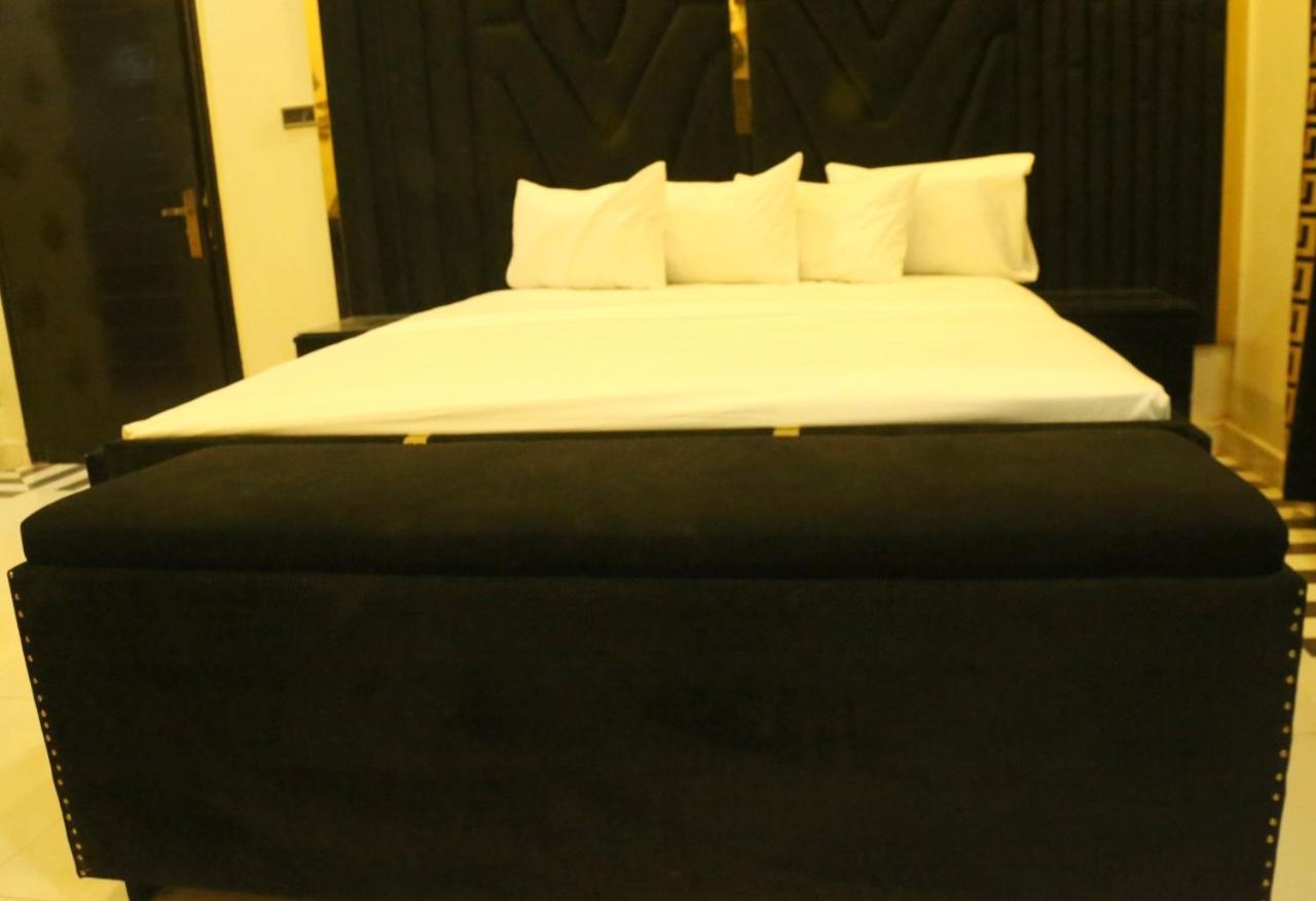 Hotel De Smart Multan Dış mekan fotoğraf