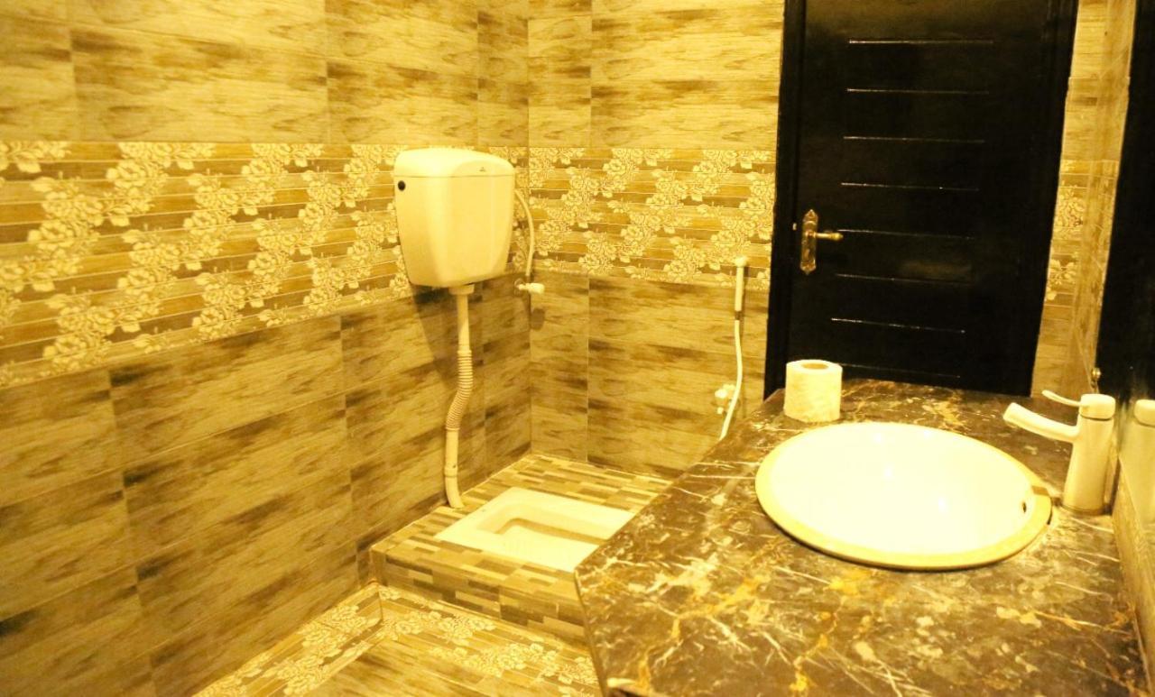 Hotel De Smart Multan Dış mekan fotoğraf