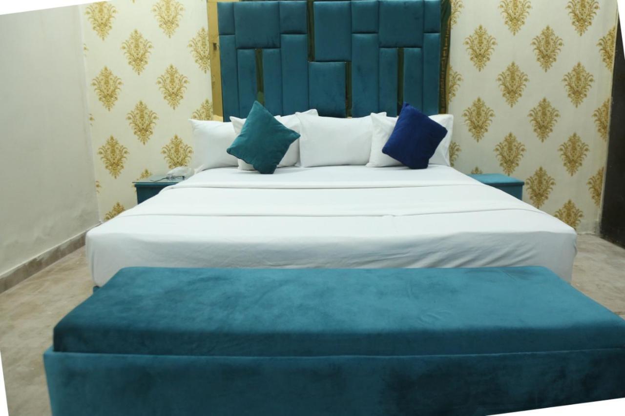 Hotel De Smart Multan Dış mekan fotoğraf