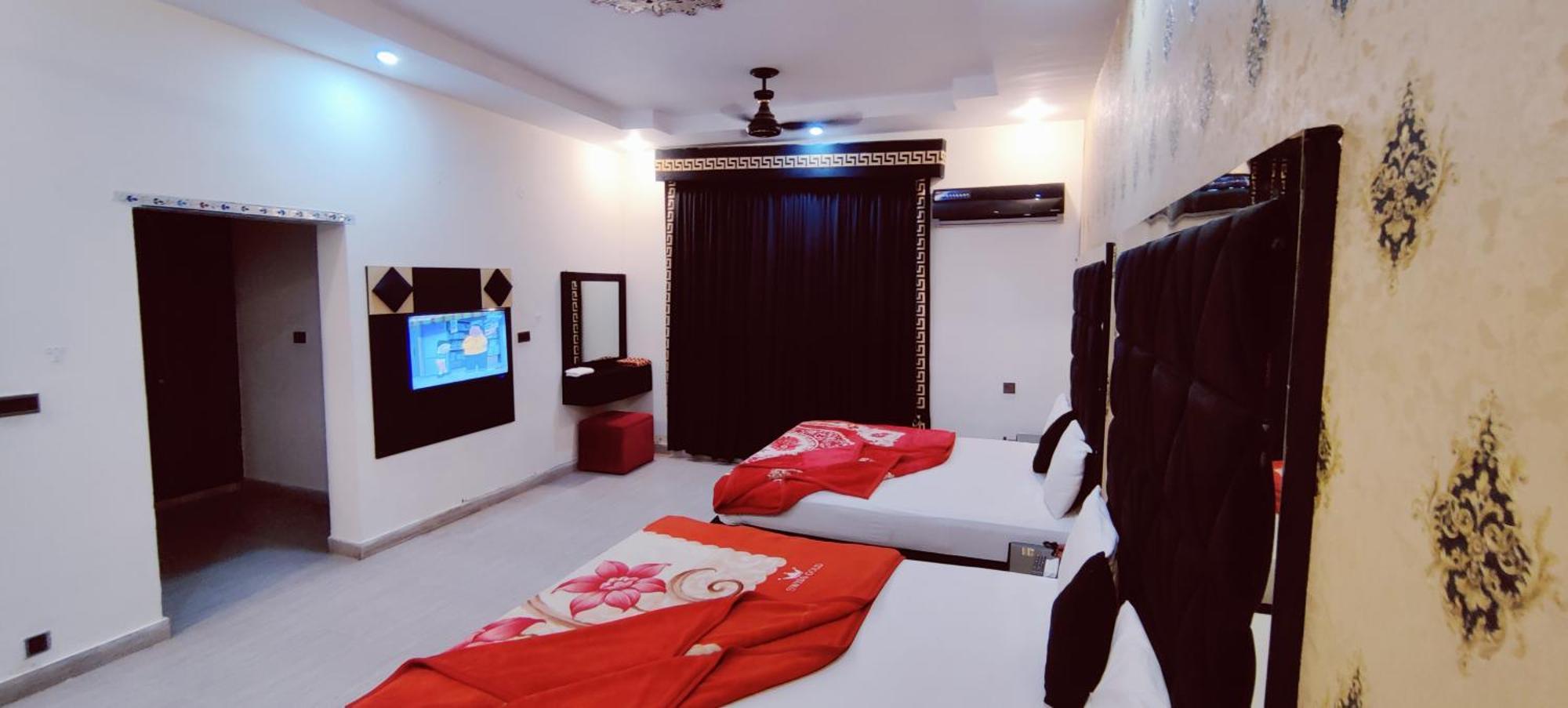 Hotel De Smart Multan Dış mekan fotoğraf