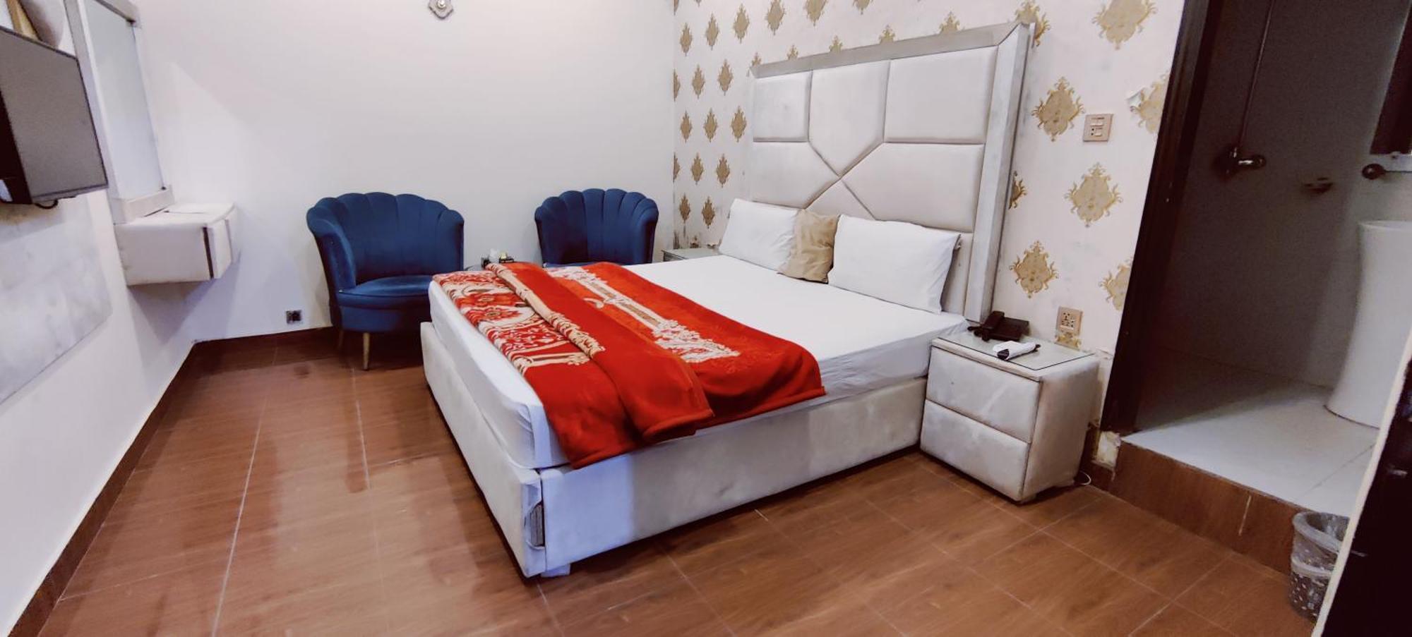Hotel De Smart Multan Dış mekan fotoğraf